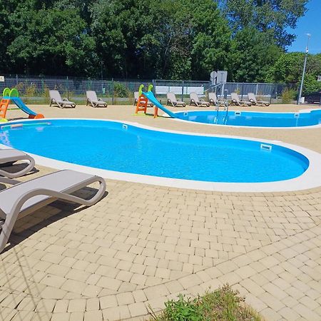 Horyzont Apartamenty- 50M Od Morza!!!Apartamenty Prywatne W Family Dominikana- Self Check In Sianozety Buitenkant foto